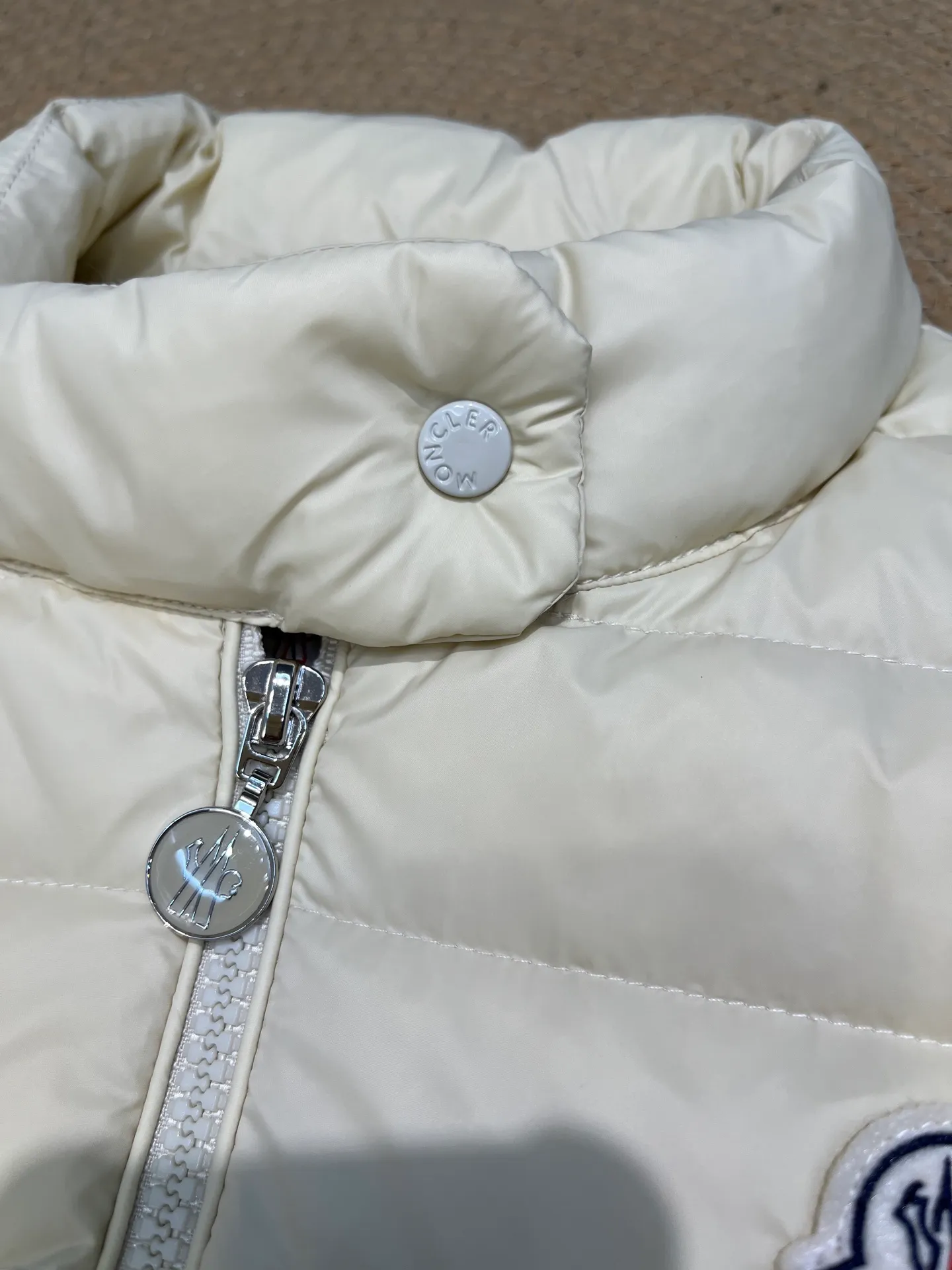 Moncler 25 Igens ， Versatile 。 Same Style， 90 ！ ：Black White Pink Sizes：1234